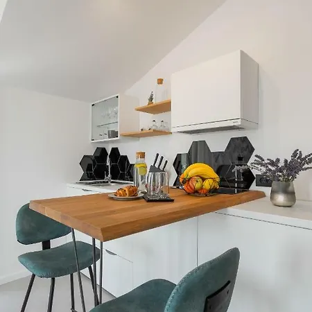 Hvar View 4* هفار