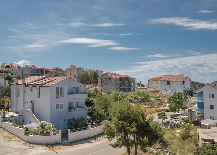 Guest house Hvar View 4*